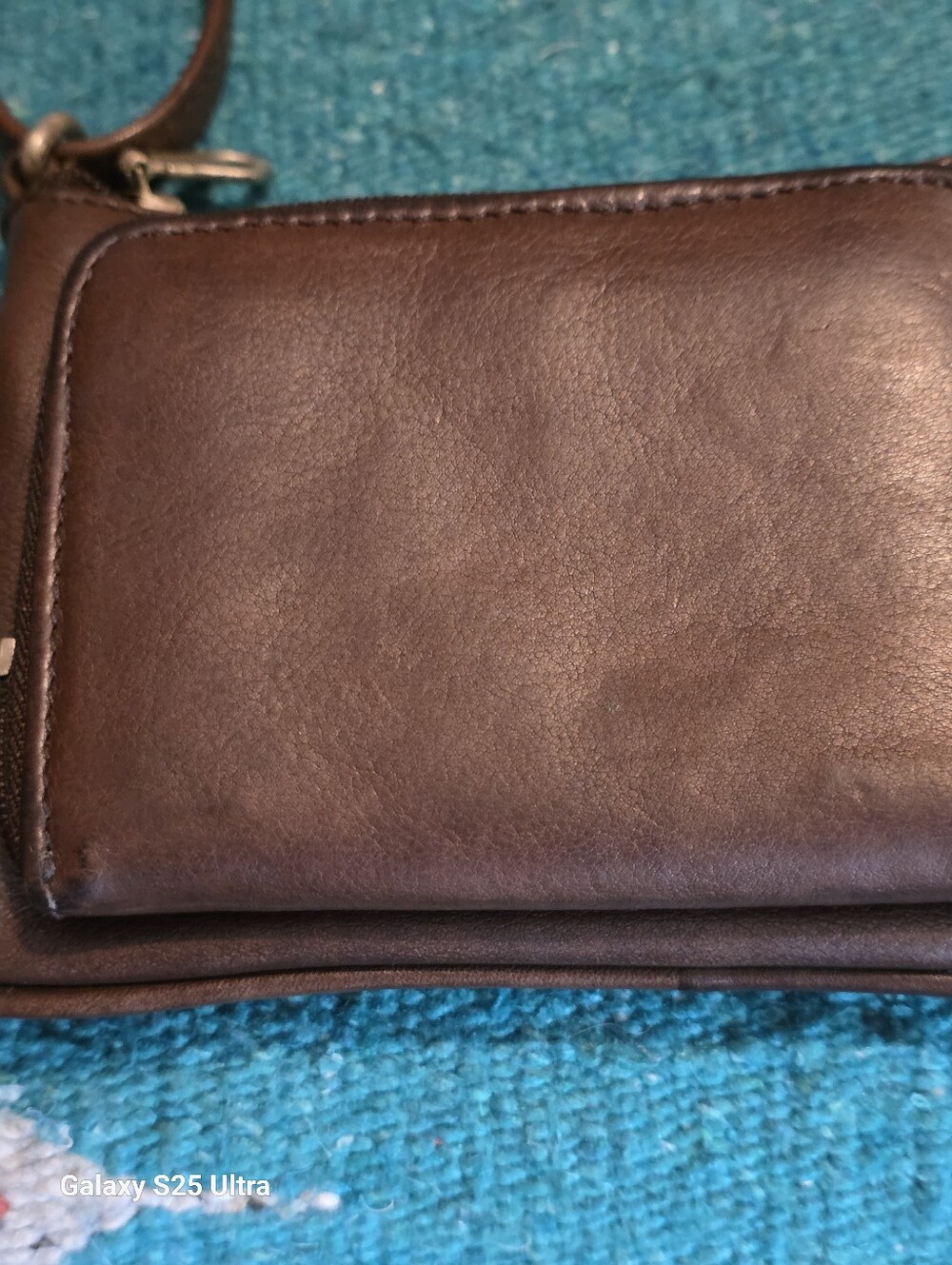 Paul & Taylor Vintage Distressed 90's Leather Mini/Wallet Crossbody - Picture 12 of 16